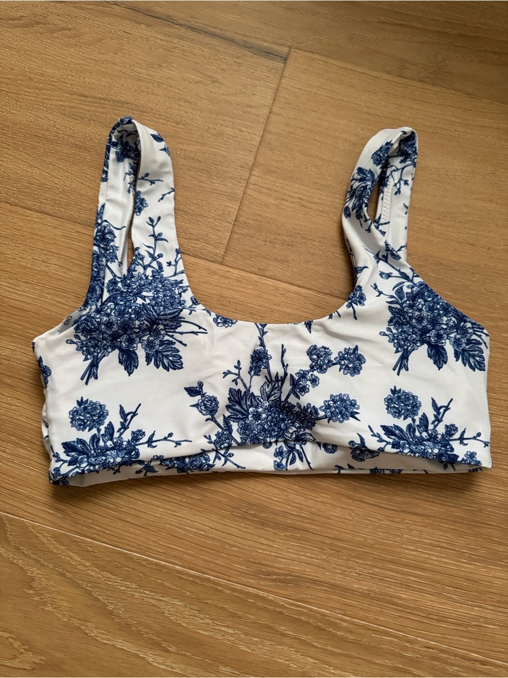 Berlook Floral Bikini Top - Picture 2 of 3